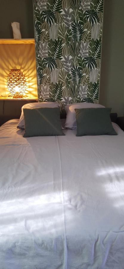 Le P'Tit Croissant Apartment Bayeux Luaran gambar